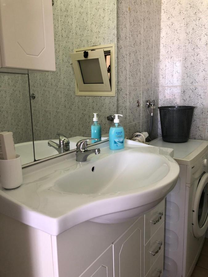 Montefusco Apartment โครโตเน ภายนอก รูปภาพ