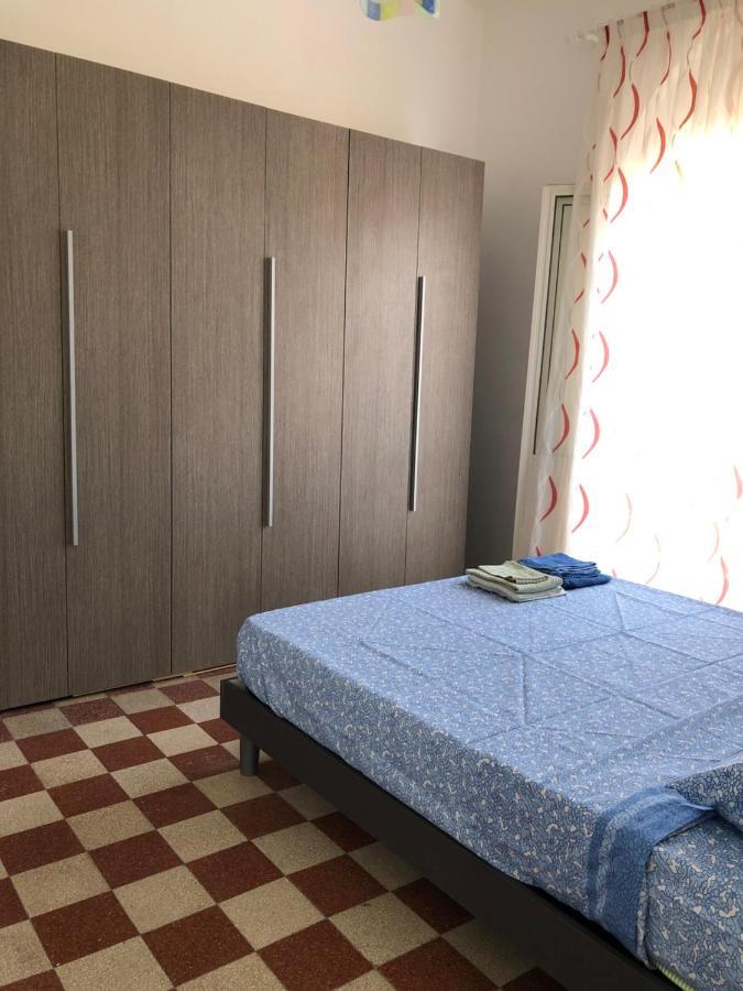 Montefusco Apartment โครโตเน ภายนอก รูปภาพ